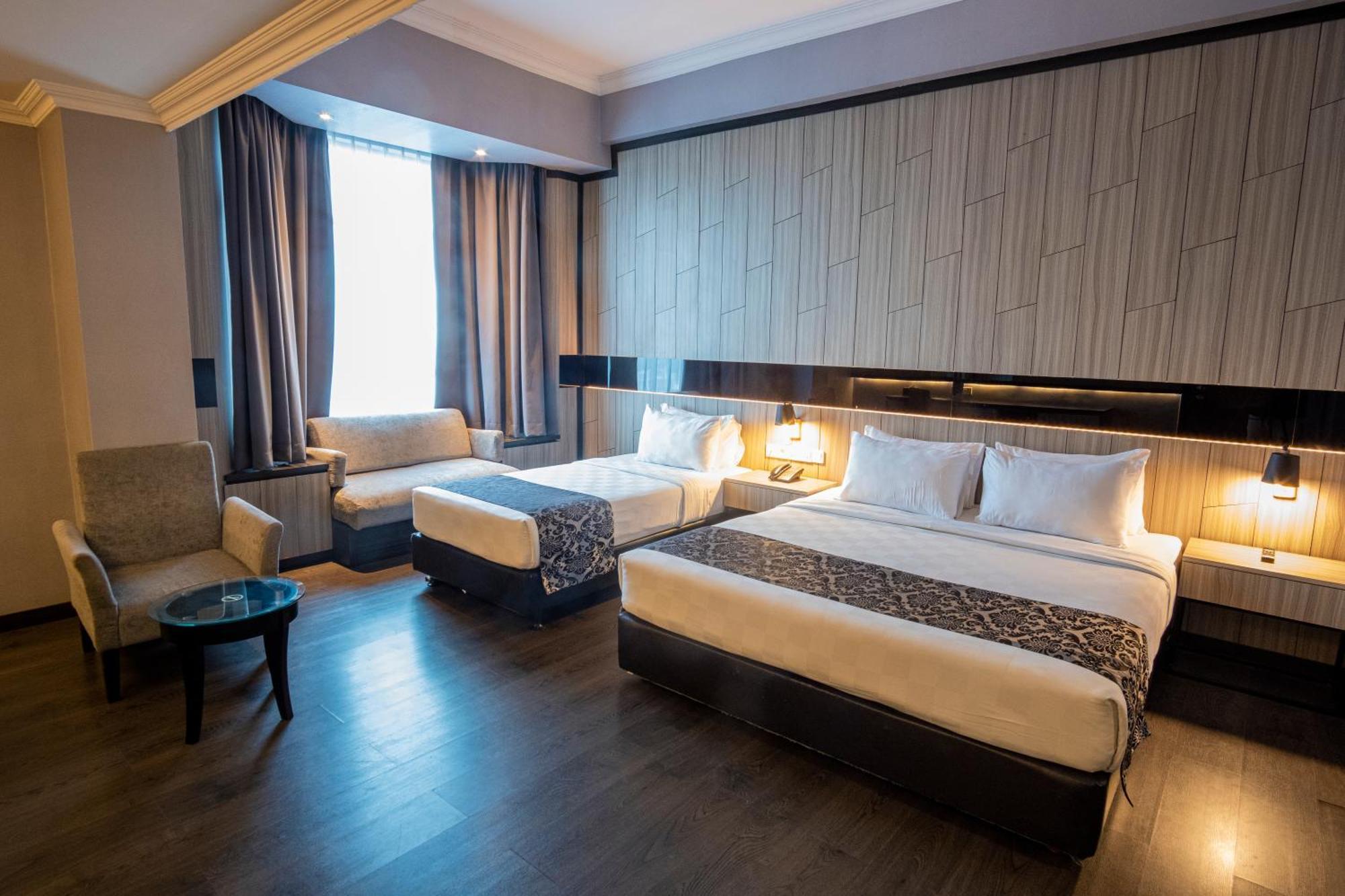 Grand Jatra Hotel Пеканбару Экстерьер фото